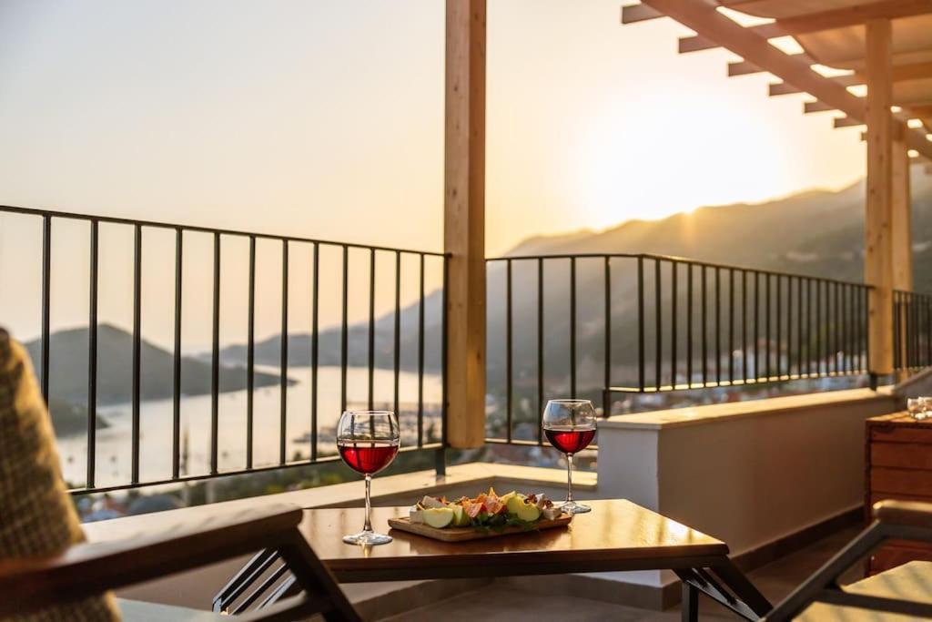 Mare Vista Apart Aparthotel Kaş Exteriör bild